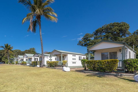 Bargara Beach Caravan Park - Your Accommodation 0