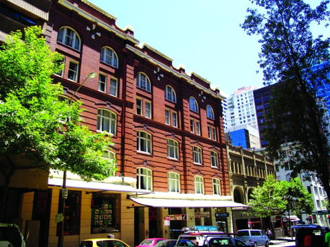 Base Sydney - Your Accommodation 1