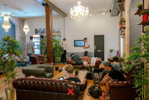 Base Sydney - Your Accommodation 2