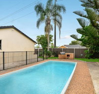 Bass House - Your Accommodation