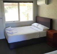 Bateau Bay Hotel - Your Accommodation