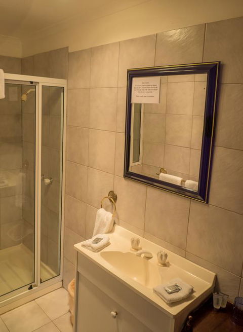 Battery Point Manor - Your Accommodation 3