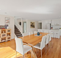 Bay Breeze Retreat - Your Accommodation