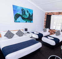Bay Hotel Motel - Your Accommodation