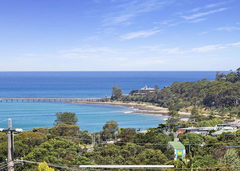 Bay Views Lorne - Your Accommodation 1