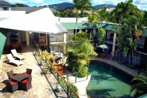 Bay Village Tropical Retreat & Apartments - Your Accommodation 0