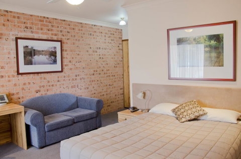 Baybrook Motor Inn - Your Accommodation 3