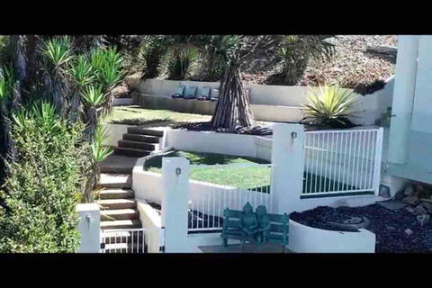 Beach Front Pandanus Cove - Your Accommodation 3