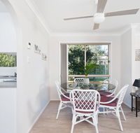 Beach Paradise  Anna Bay - Your Accommodation
