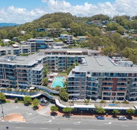 Beach Side Ocean Burleigh Heads 3 bedroom Family Accomodation - Your Accommodation
