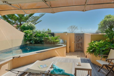 Beach Suites - Your Accommodation 2