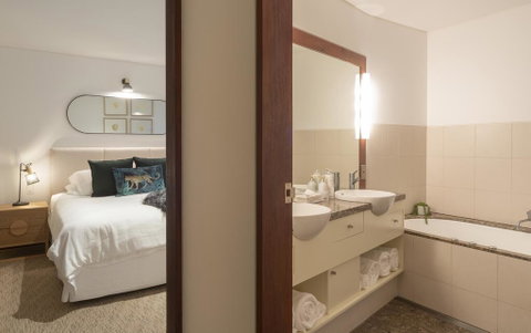 Beach Suites - Your Accommodation 1