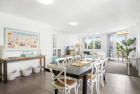 Beach Views & Breezes, Sunshine Beach - Your Accommodation 3