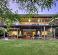 BeachBlu Holiday Home - Your Accommodation