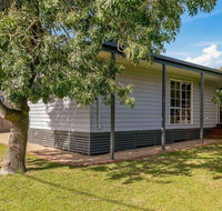 Beachcomber Bliss - Your Accommodation