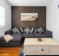 BEACHFRONT APARTMENT // DREAM LOCATION // CLOEY2 - Your Accommodation