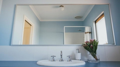 Beachfront Prevelly - Your Accommodation 3