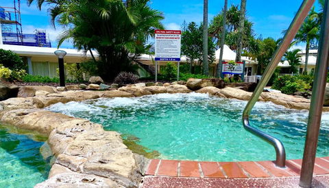 Resort Queen Studio At Alex Beach Resort - Your Accommodation 1
