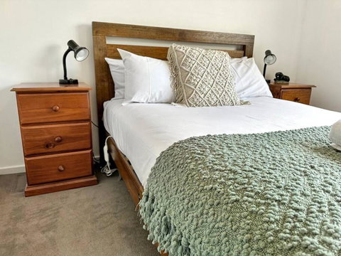 Reel Close! Walk To Everything. Sleeps 6 - Your Accommodation 2