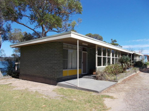 Regatta Point Holiday Park - Your Accommodation 2