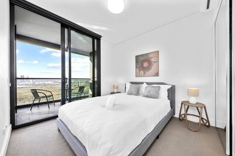 Relaxing Getaway In Olympic Park - Your Accommodation 1