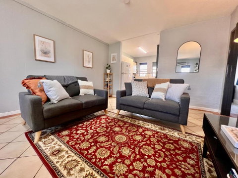 Renovated Corporate Apartment - Your Accommodation 0