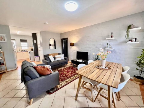 Renovated Corporate Apartment - Your Accommodation 1