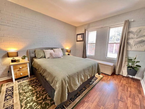 Renovated Corporate Apartment - Your Accommodation 3