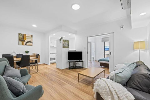 Renovated Family Apartment With Pool & WiFi - Your Accommodation 1