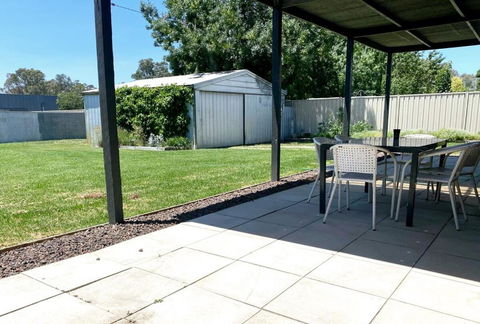 Retreat On Roe - Your Accommodation 1