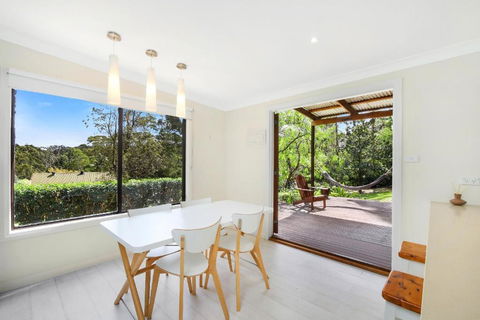 Retreat W Pool On Acreage - Your Accommodation 3