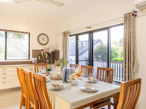 River View 5B Home Near Freeway Shops Loganholme - Your Accommodation 2