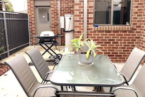 Riverbank - Your Accommodation 3