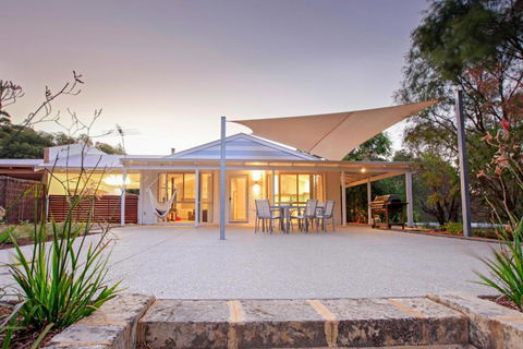 Salt Life - Your Accommodation 0
