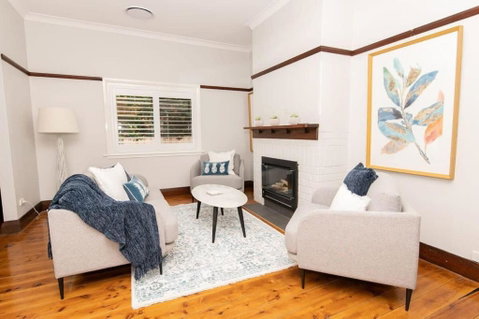 Rose Hill On Hamer, 1940s Charming Cottage Near Cook Park - Your Accommodation 2