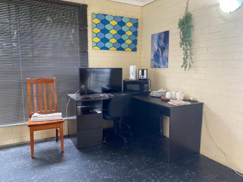 Rosebourne Gardens Motel - Your Accommodation 1