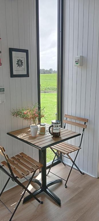 Rosebrook Riverviews By Tiny Away - Your Accommodation 3