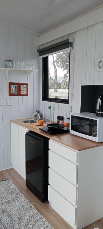 Rosebrook Riverviews By Tiny Away - Your Accommodation 1