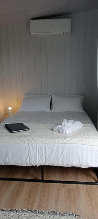 Rosebrook Riverviews By Tiny Away - Your Accommodation 2