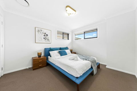 Rouse Hill Fancy 5bedrooms House - Your Accommodation 3