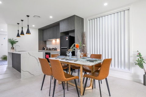 Rousehill 5Br With Pool Near Shopping Centre&Train - Your Accommodation 0