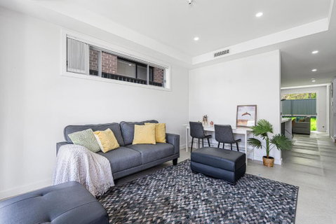 Rousehill 5Br With Pool Near Shopping Centre&Train - Your Accommodation 2