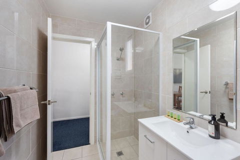 Royal Motel Tenterfield - Your Accommodation 3