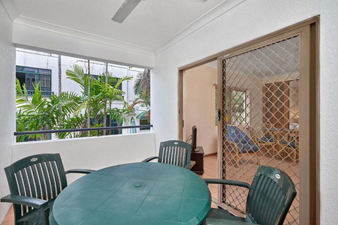 Royal Palm Villas - Your Accommodation 3