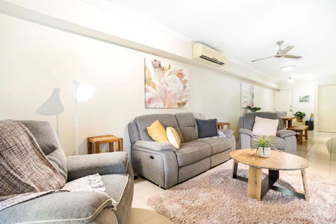 Royal Pavillions City Escape - Your Accommodation 3