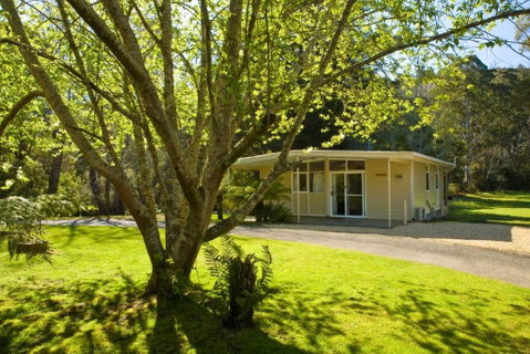 Russell Falls Holiday Cottages - Your Accommodation 0