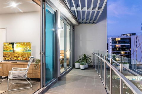 Russell St. Retreat Near Brisbane Convention Centre - Your Accommodation 2