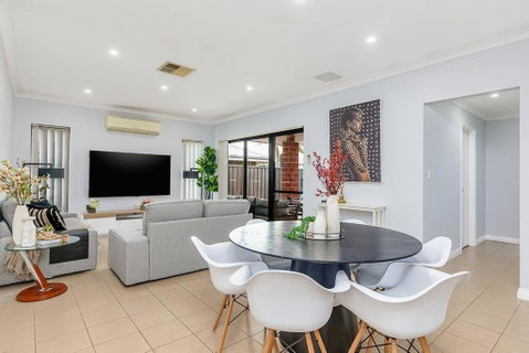 Saint James Hidden Gem! - Your Accommodation 0