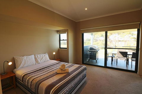 Saltwater Apartments - Your Accommodation 1