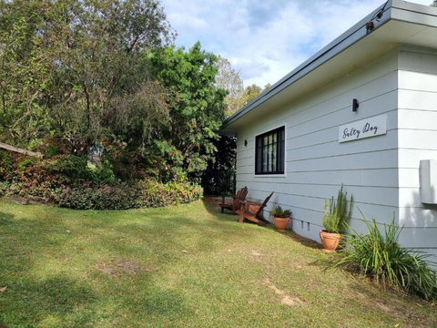 Salty Dog - Your Accommodation 3